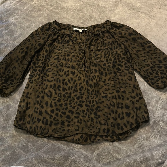 Loft Cheetah Print Semi-Sheer 3/4 sleeve blouse, NWT - Picture 1 of 3